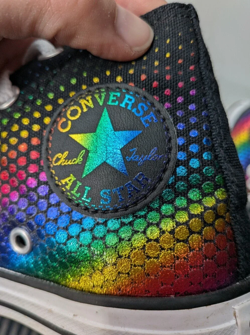 Converse Chuck Taylor Rainbow Metallic Scales High Tops Youth Size 11 Sneakers